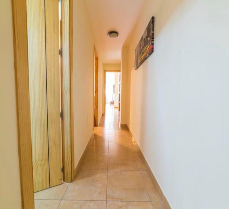 Calle Cuesta Apartment - Near Beach フエンヒロラ エクステリア 写真
